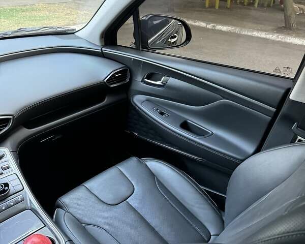 Черный Хендай Санта Фе, объемом двигателя 1.6 л и пробегом 68 тыс. км за 42000 $, фото 46 на Automoto.ua