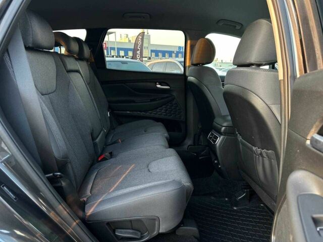 Черный Хендай Санта Фе, объемом двигателя 2.5 л и пробегом 54 тыс. км за 28990 $, фото 11 на Automoto.ua