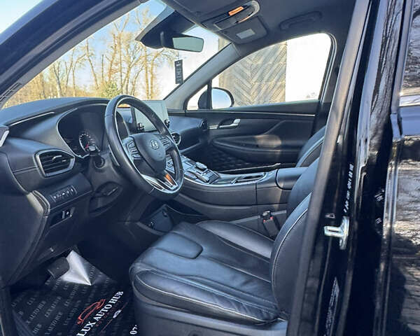 Черный Хендай Санта Фе, объемом двигателя 2.15 л и пробегом 29 тыс. км за 36666 $, фото 28 на Automoto.ua