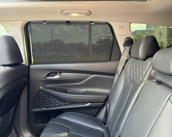 Черный Хендай Санта Фе, объемом двигателя 1.6 л и пробегом 68 тыс. км за 42000 $, фото 12 на Automoto.ua