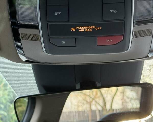 Черный Хендай Санта Фе, объемом двигателя 1.6 л и пробегом 105 тыс. км за 32300 $, фото 25 на Automoto.ua