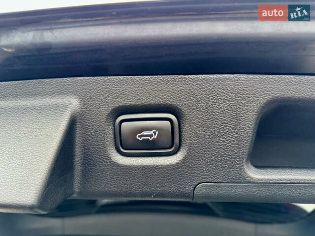 Черный Хендай Санта Фе, объемом двигателя 2.5 л и пробегом 101 тыс. км за 31500 $, фото 21 на Automoto.ua