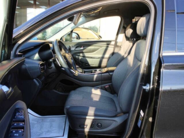 Черный Хендай Санта Фе, объемом двигателя 1.6 л и пробегом 27 тыс. км за 24400 $, фото 6 на Automoto.ua