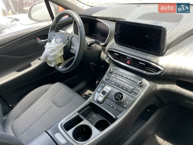 Черный Хендай Санта Фе, объемом двигателя 1.6 л и пробегом 40 тыс. км за 27000 $, фото 5 на Automoto.ua