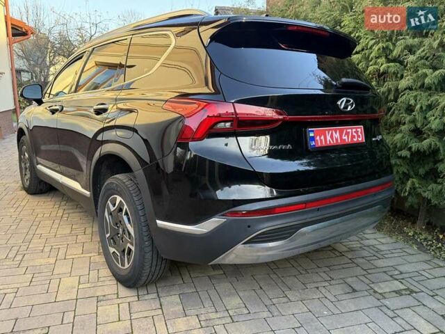 Черный Хендай Санта Фе, объемом двигателя 1.6 л и пробегом 105 тыс. км за 32300 $, фото 6 на Automoto.ua