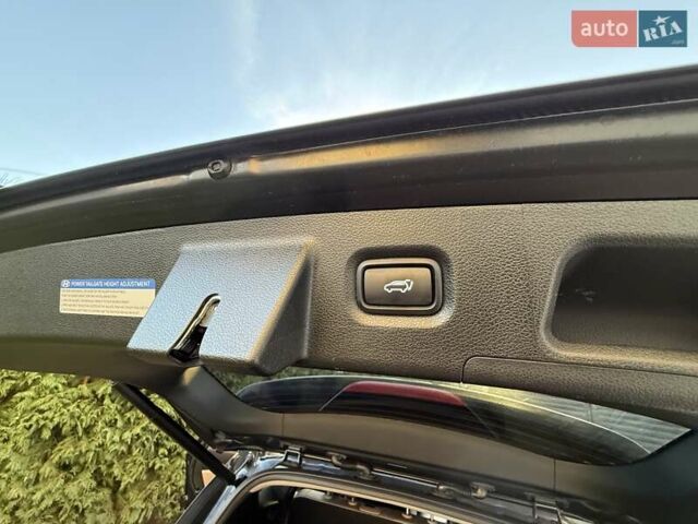 Черный Хендай Санта Фе, объемом двигателя 1.6 л и пробегом 105 тыс. км за 32300 $, фото 35 на Automoto.ua