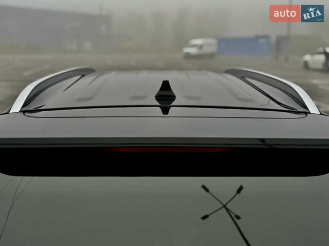 Черный Хендай Санта Фе, объемом двигателя 2.5 л и пробегом 101 тыс. км за 31500 $, фото 24 на Automoto.ua