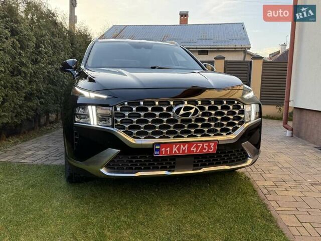 Черный Хендай Санта Фе, объемом двигателя 1.6 л и пробегом 105 тыс. км за 32300 $, фото 3 на Automoto.ua