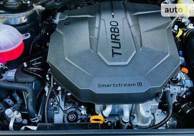 Чорний Хендай Санта Фе, об'ємом двигуна 2.15 л та пробігом 17 тис. км за 49888 $, фото 128 на Automoto.ua