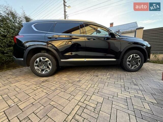 Черный Хендай Санта Фе, объемом двигателя 1.6 л и пробегом 105 тыс. км за 32300 $, фото 7 на Automoto.ua