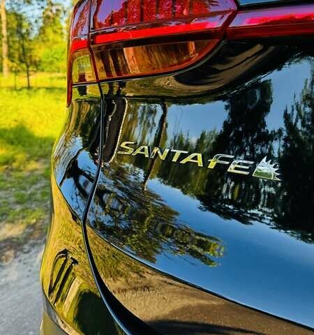 Черный Хендай Санта Фе, объемом двигателя 2.15 л и пробегом 17 тыс. км за 49888 $, фото 46 на Automoto.ua