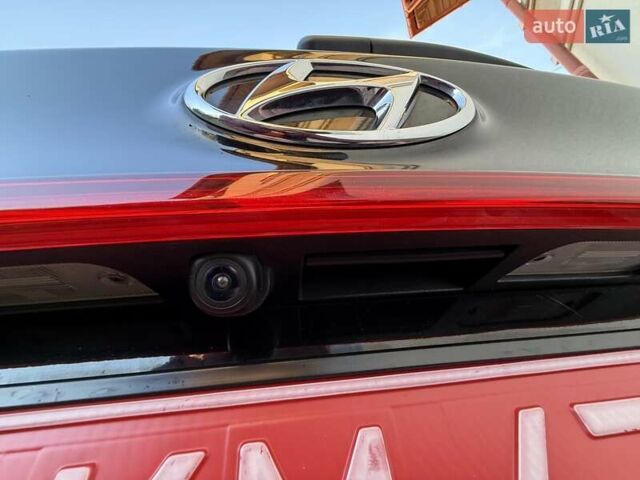 Черный Хендай Санта Фе, объемом двигателя 1.6 л и пробегом 105 тыс. км за 32300 $, фото 37 на Automoto.ua