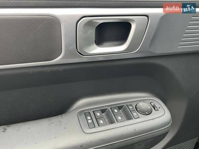 Черный Хендай Санта Фе, объемом двигателя 2.5 л и пробегом 4 тыс. км за 26500 $, фото 16 на Automoto.ua