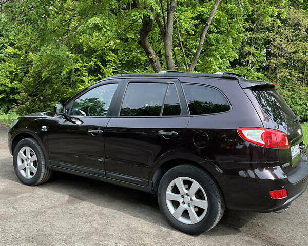 Фиолетовый Хендай Санта Фе, объемом двигателя 2.19 л и пробегом 265 тыс. км за 9500 $, фото 2 на Automoto.ua