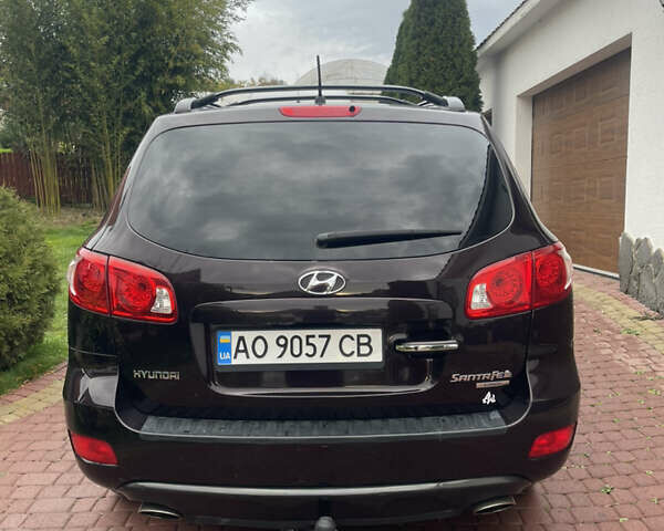 Фиолетовый Хендай Санта Фе, объемом двигателя 2.19 л и пробегом 331 тыс. км за 9000 $, фото 6 на Automoto.ua