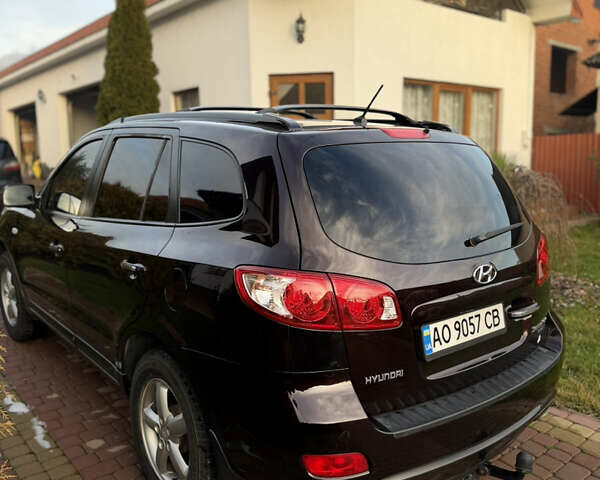 Фиолетовый Хендай Санта Фе, объемом двигателя 2.19 л и пробегом 331 тыс. км за 8600 $, фото 6 на Automoto.ua