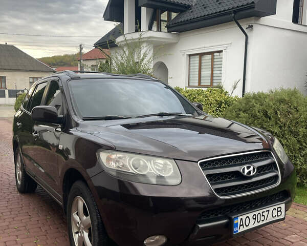 Фиолетовый Хендай Санта Фе, объемом двигателя 2.19 л и пробегом 331 тыс. км за 9000 $, фото 5 на Automoto.ua