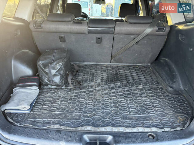 Фиолетовый Хендай Санта Фе, объемом двигателя 2.19 л и пробегом 400 тыс. км за 9000 $, фото 13 на Automoto.ua