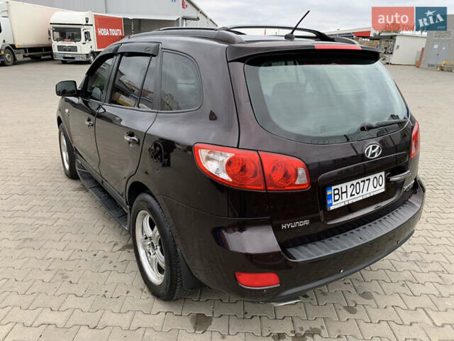 Фиолетовый Хендай Санта Фе, объемом двигателя 2.7 л и пробегом 302 тыс. км за 7600 $, фото 6 на Automoto.ua