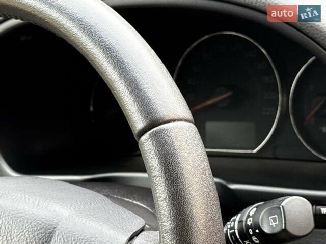 Фиолетовый Хендай Санта Фе, объемом двигателя 0 л и пробегом 78 тыс. км за 15900 $, фото 65 на Automoto.ua