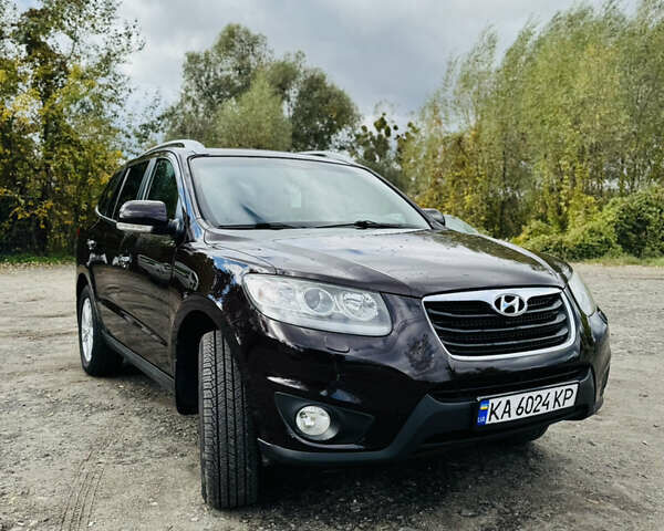 Фиолетовый Хендай Санта Фе, объемом двигателя 2.36 л и пробегом 155 тыс. км за 11600 $, фото 4 на Automoto.ua