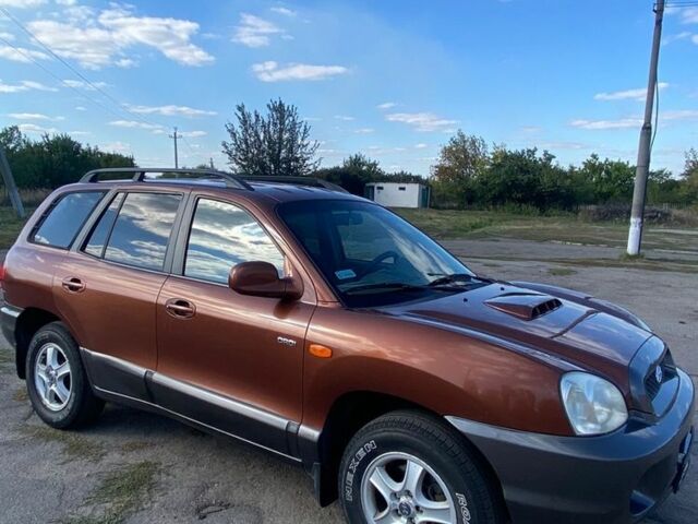 Коричневий Хендай Санта Фе, об'ємом двигуна 2 л та пробігом 250 тис. км за 3700 $, фото 1 на Automoto.ua