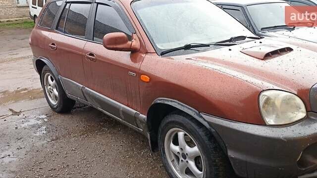 Коричневий Хендай Санта Фе, об'ємом двигуна 2 л та пробігом 375 тис. км за 6350 $, фото 1 на Automoto.ua