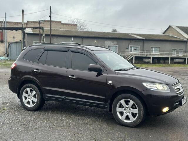 Коричневый Хендай Санта Фе, объемом двигателя 2.2 л и пробегом 160 тыс. км за 9300 $, фото 4 на Automoto.ua