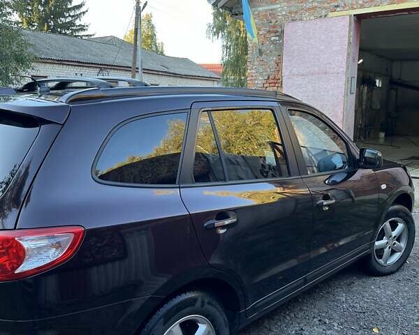 Коричневий Хендай Санта Фе, об'ємом двигуна 2.2 л та пробігом 293 тис. км за 10000 $, фото 3 на Automoto.ua