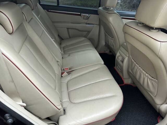 Коричневый Хендай Санта Фе, объемом двигателя 2.2 л и пробегом 160 тыс. км за 9300 $, фото 20 на Automoto.ua