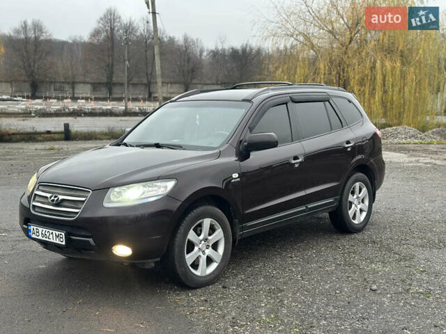 Коричневый Хендай Санта Фе, объемом двигателя 2.19 л и пробегом 160 тыс. км за 9300 $, фото 1 на Automoto.ua