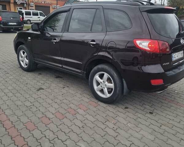 Коричневый Хендай Санта Фе, объемом двигателя 2.2 л и пробегом 336 тыс. км за 7900 $, фото 6 на Automoto.ua