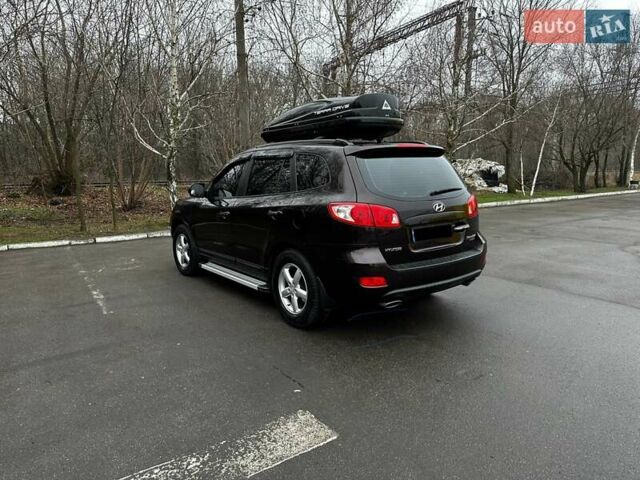 Коричневый Хендай Санта Фе, объемом двигателя 2.66 л и пробегом 190 тыс. км за 9999 $, фото 7 на Automoto.ua