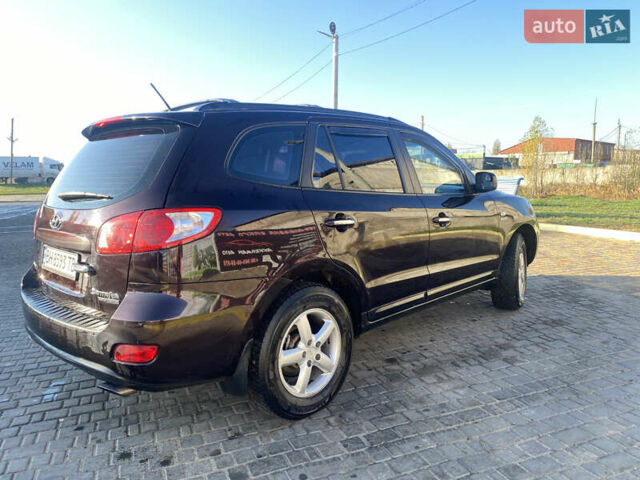 Коричневый Хендай Санта Фе, объемом двигателя 2.19 л и пробегом 271 тыс. км за 10800 $, фото 5 на Automoto.ua