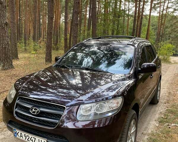 Коричневый Хендай Санта Фе, объемом двигателя 2.66 л и пробегом 200 тыс. км за 9200 $, фото 3 на Automoto.ua