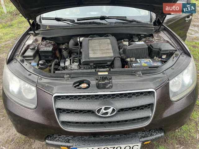 Коричневий Хендай Санта Фе, об'ємом двигуна 2.2 л та пробігом 295 тис. км за 8500 $, фото 24 на Automoto.ua