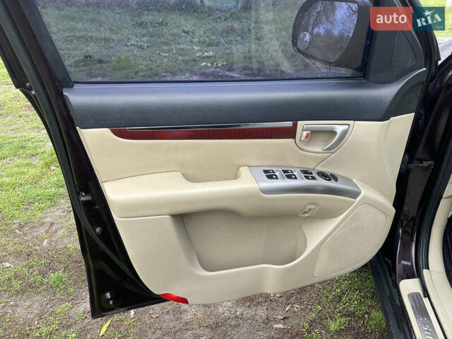 Коричневий Хендай Санта Фе, об'ємом двигуна 2.2 л та пробігом 295 тис. км за 8500 $, фото 9 на Automoto.ua