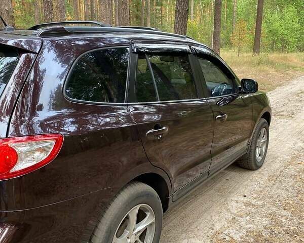 Коричневый Хендай Санта Фе, объемом двигателя 2.66 л и пробегом 200 тыс. км за 9200 $, фото 6 на Automoto.ua