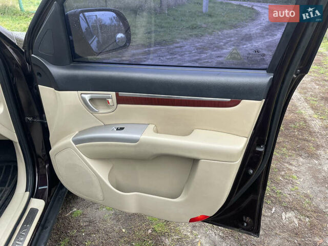 Коричневий Хендай Санта Фе, об'ємом двигуна 2.2 л та пробігом 295 тис. км за 8500 $, фото 14 на Automoto.ua