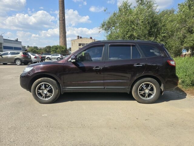 Коричневий Хендай Санта Фе, об'ємом двигуна 2.7 л та пробігом 219 тис. км за 10499 $, фото 1 на Automoto.ua