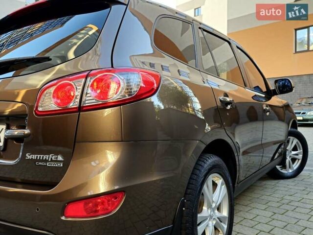 Коричневий Хендай Санта Фе, об'ємом двигуна 2.2 л та пробігом 179 тис. км за 14350 $, фото 46 на Automoto.ua