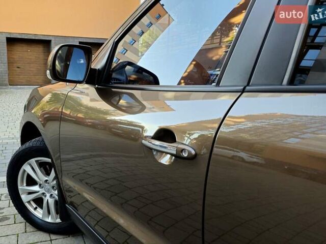 Коричневий Хендай Санта Фе, об'ємом двигуна 2.2 л та пробігом 179 тис. км за 14350 $, фото 32 на Automoto.ua