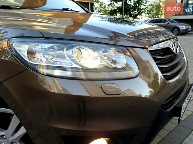 Коричневий Хендай Санта Фе, об'ємом двигуна 2.2 л та пробігом 179 тис. км за 14350 $, фото 15 на Automoto.ua