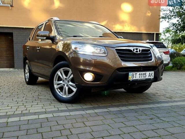 Коричневий Хендай Санта Фе, об'ємом двигуна 2.2 л та пробігом 179 тис. км за 14350 $, фото 17 на Automoto.ua