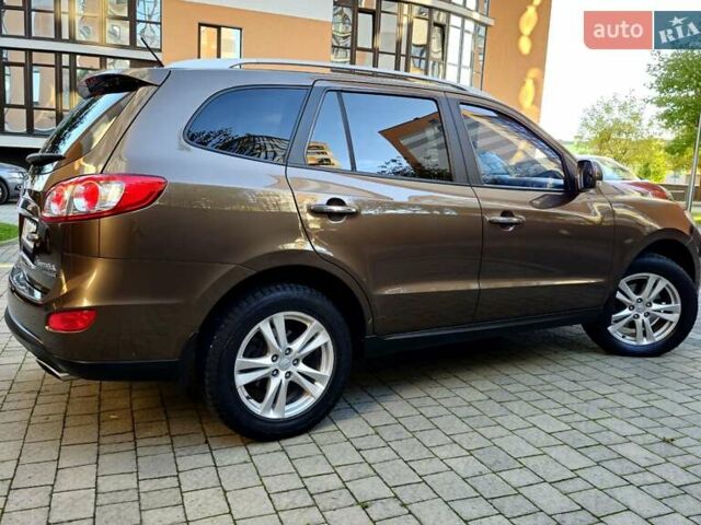 Коричневий Хендай Санта Фе, об'ємом двигуна 2.2 л та пробігом 179 тис. км за 14350 $, фото 48 на Automoto.ua