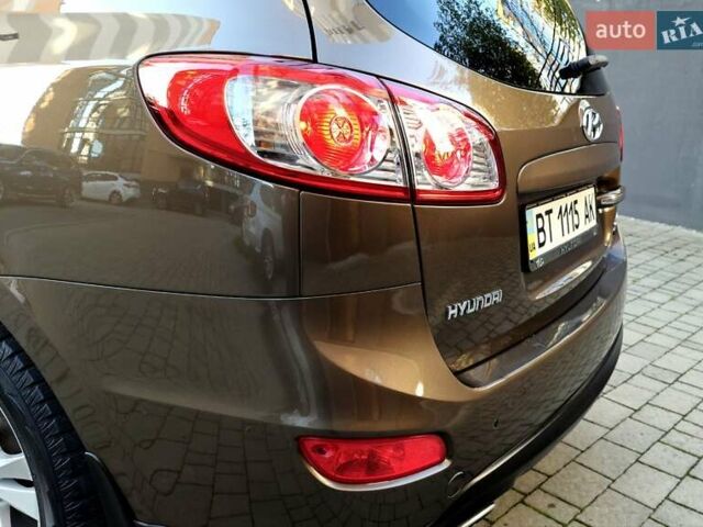 Коричневий Хендай Санта Фе, об'ємом двигуна 2.2 л та пробігом 179 тис. км за 14350 $, фото 28 на Automoto.ua