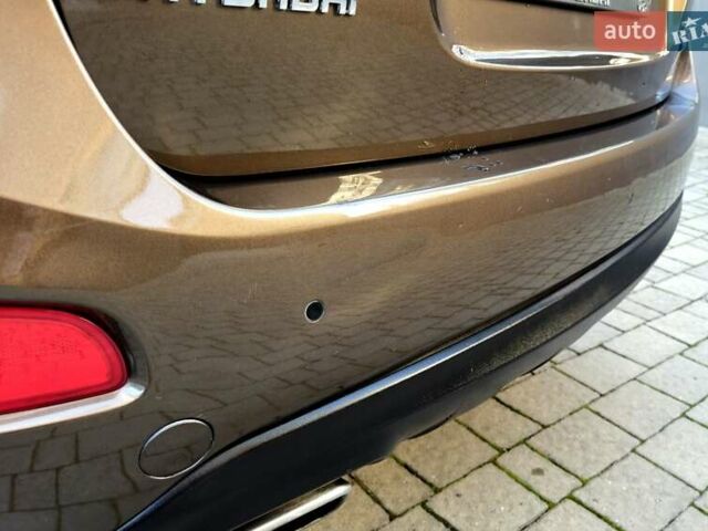 Коричневий Хендай Санта Фе, об'ємом двигуна 2.2 л та пробігом 179 тис. км за 14350 $, фото 31 на Automoto.ua