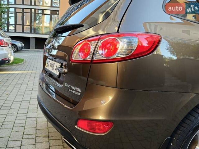 Коричневий Хендай Санта Фе, об'ємом двигуна 2.2 л та пробігом 179 тис. км за 14350 $, фото 38 на Automoto.ua