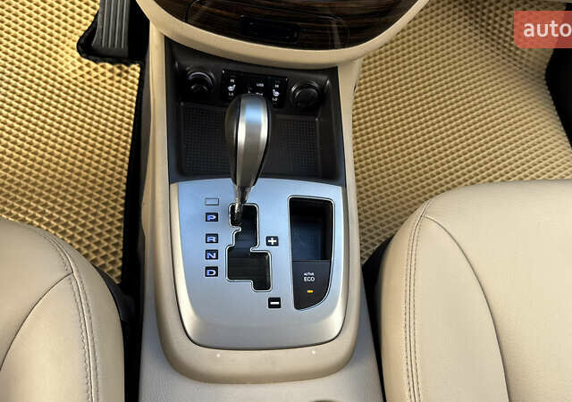 Хендай Санта Фе 2011 в Ивано-Франковске на Automoto.ua Коричневый Хендай Санта Фе, объемом двигателя 2.2 л и пробегом 186 тыс. км за 14950 $, фото 77 на Automoto.ua