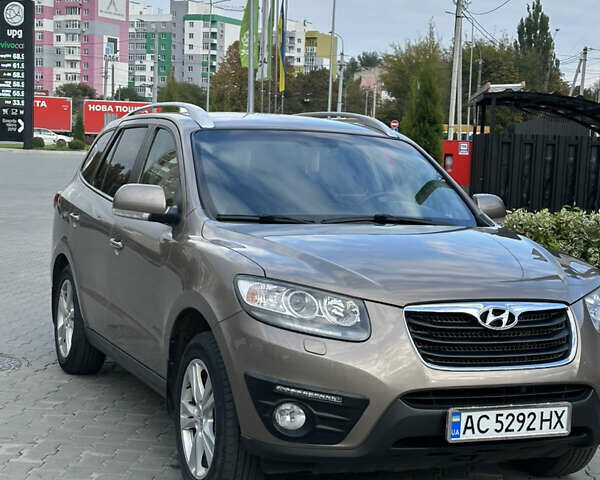 Коричневый Хендай Санта Фе, объемом двигателя 2.2 л и пробегом 300 тыс. км за 12500 $, фото 15 на Automoto.ua